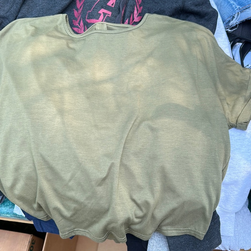 Green tee